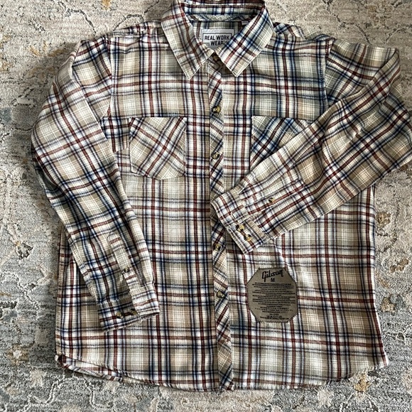 Handcrafted Flannel Shirt with Gibson Les Paul Guitar Design - Picture 3 of 6